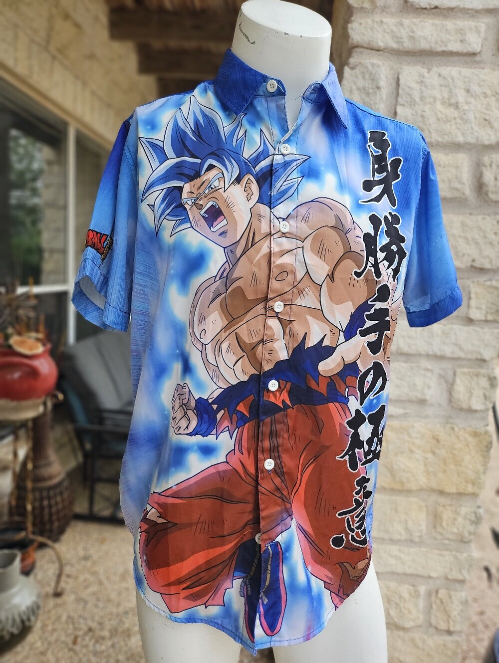 DragonBall Z SUPER SAIYAN Anime Series  Toei Button Up Soft Collared Shirt M